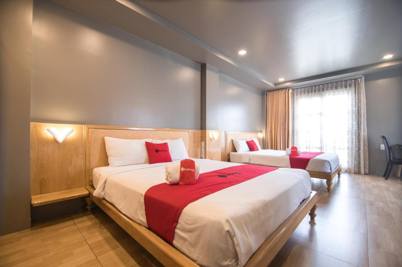 Reddoorz Near Secc Khách sạn