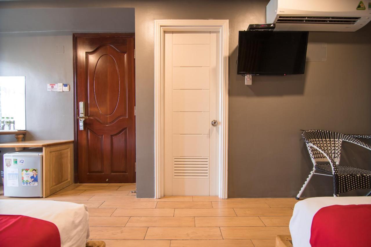 Reddoorz Near Secc Khách sạn