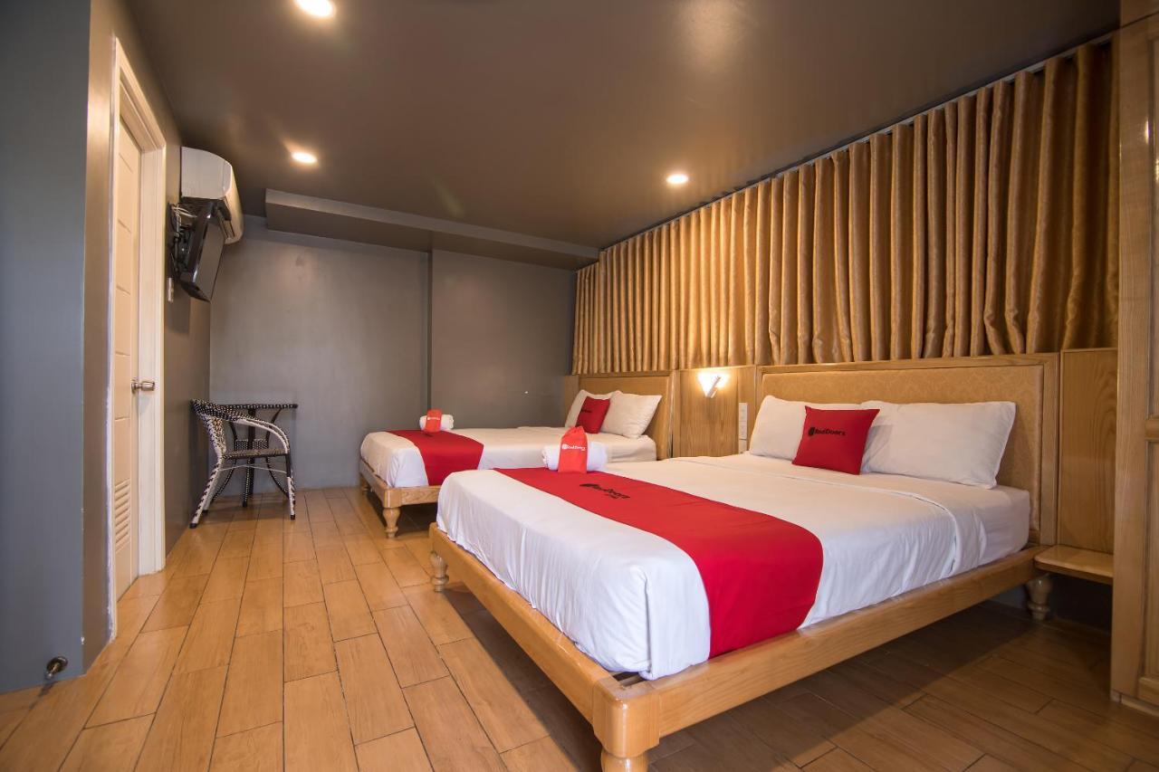 Reddoorz Near Secc Khách sạn TP. Hồ Chí Minh
