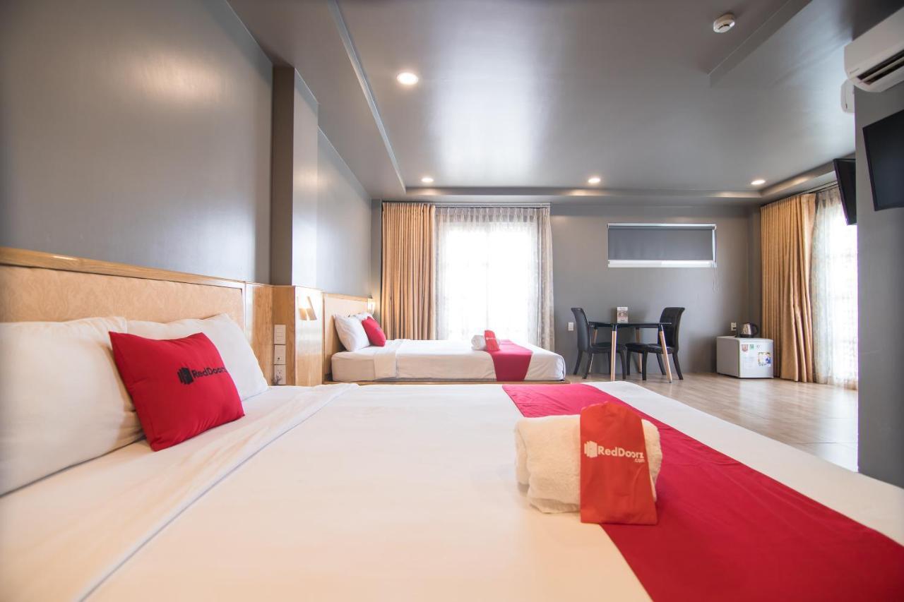 Reddoorz Near Secc Khách sạn